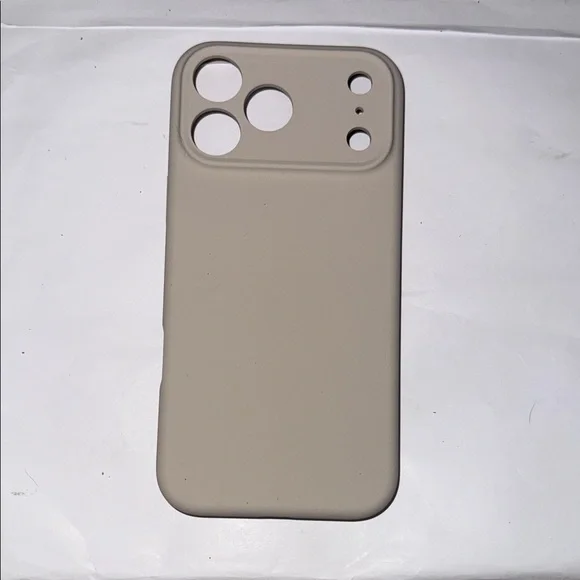 OTOFLY Beige Silicone iPhone 17 Pro Max Case - NWOT - Picture 1 of 2